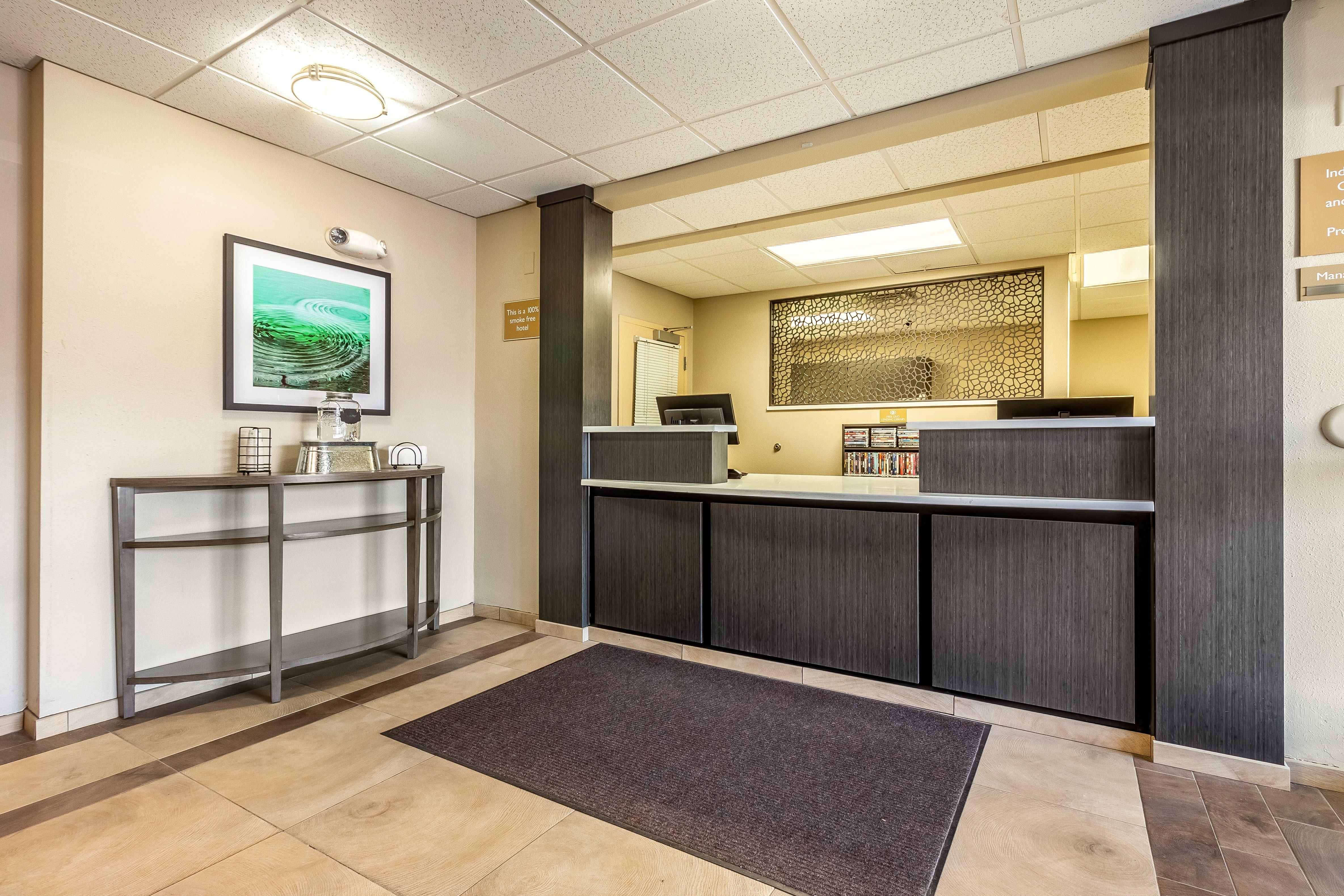 Candlewood Suites Lincoln By Ihg Zewnętrze zdjęcie