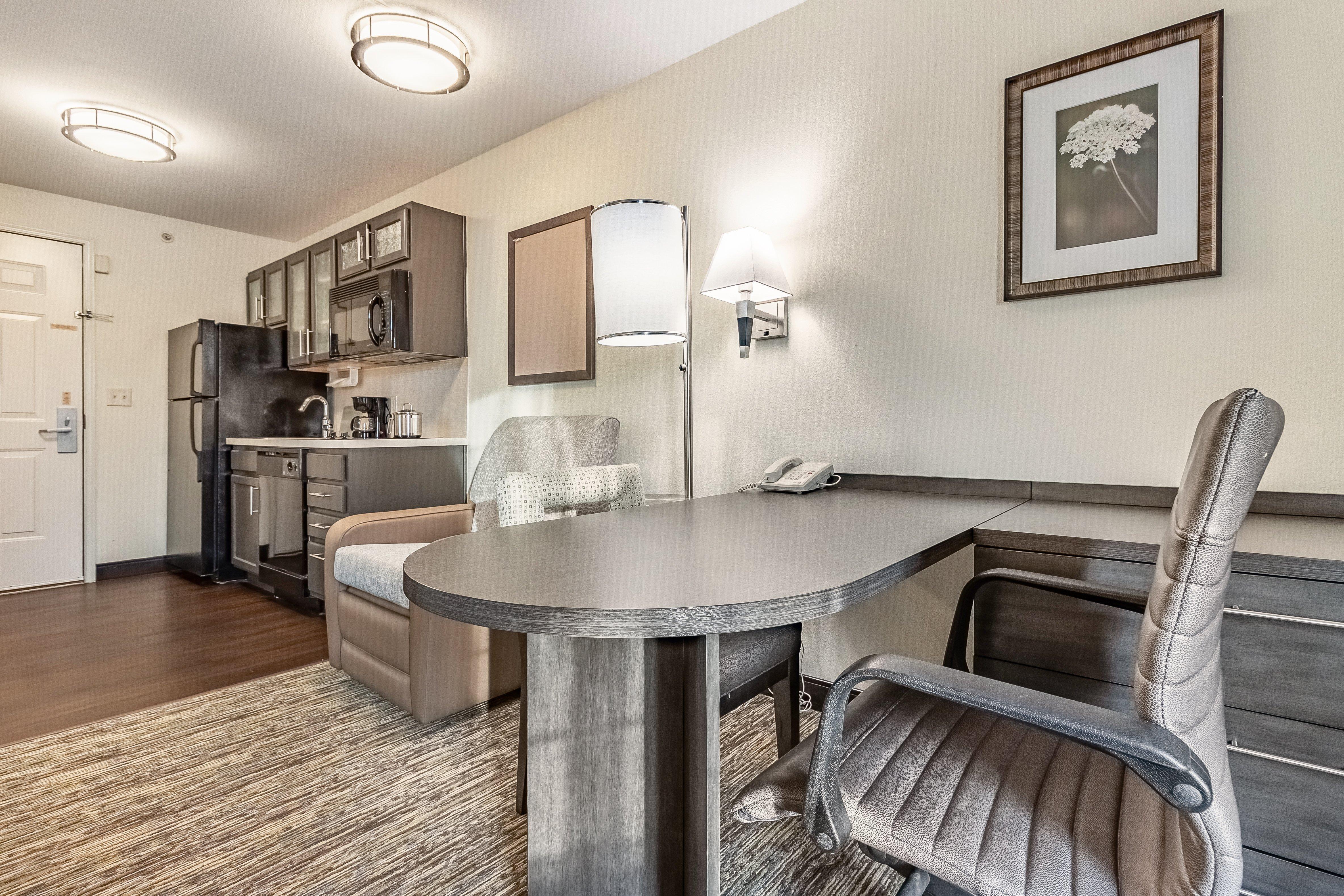 Candlewood Suites Lincoln By Ihg Zewnętrze zdjęcie