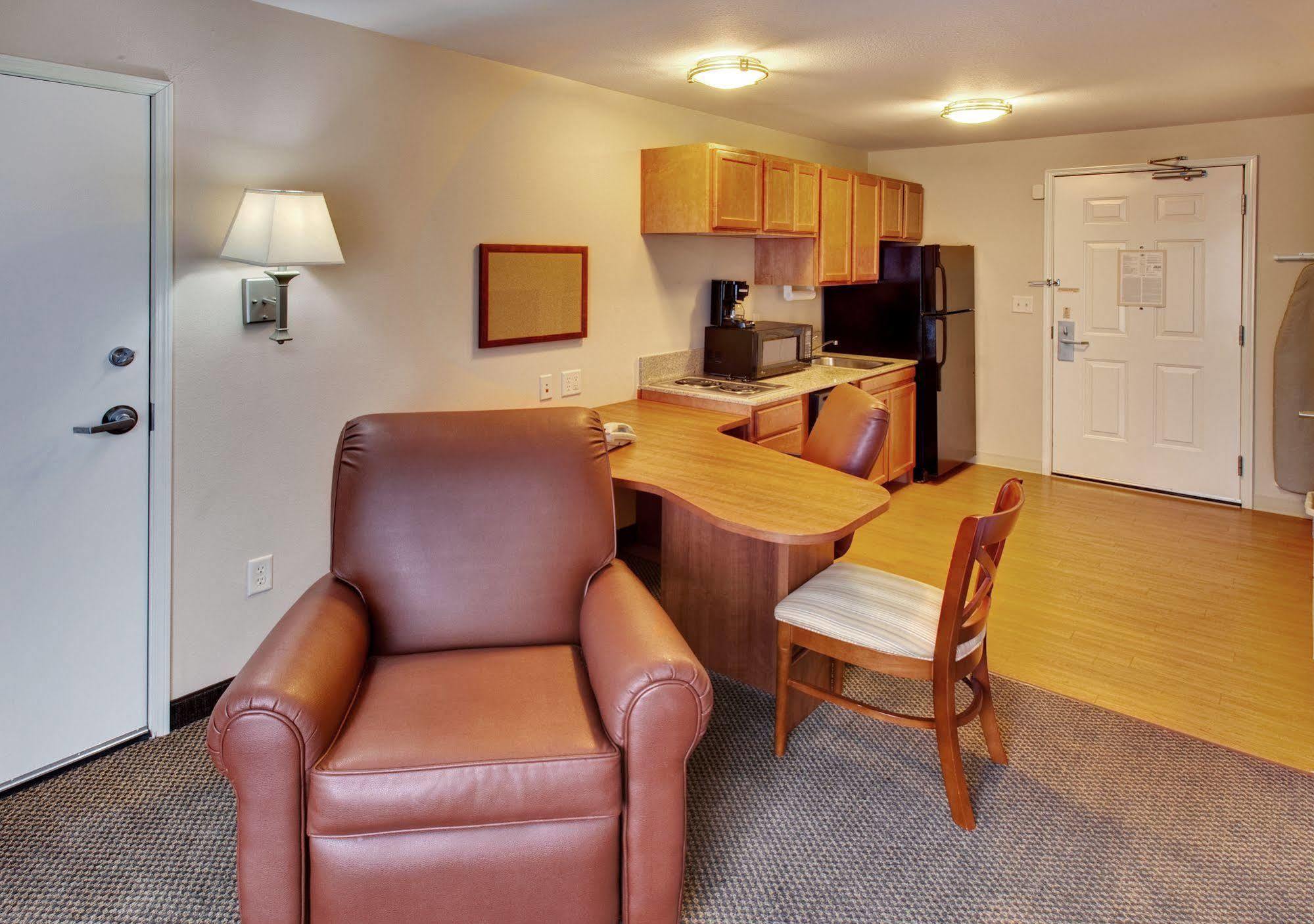 Candlewood Suites Lincoln By Ihg Pokój zdjęcie