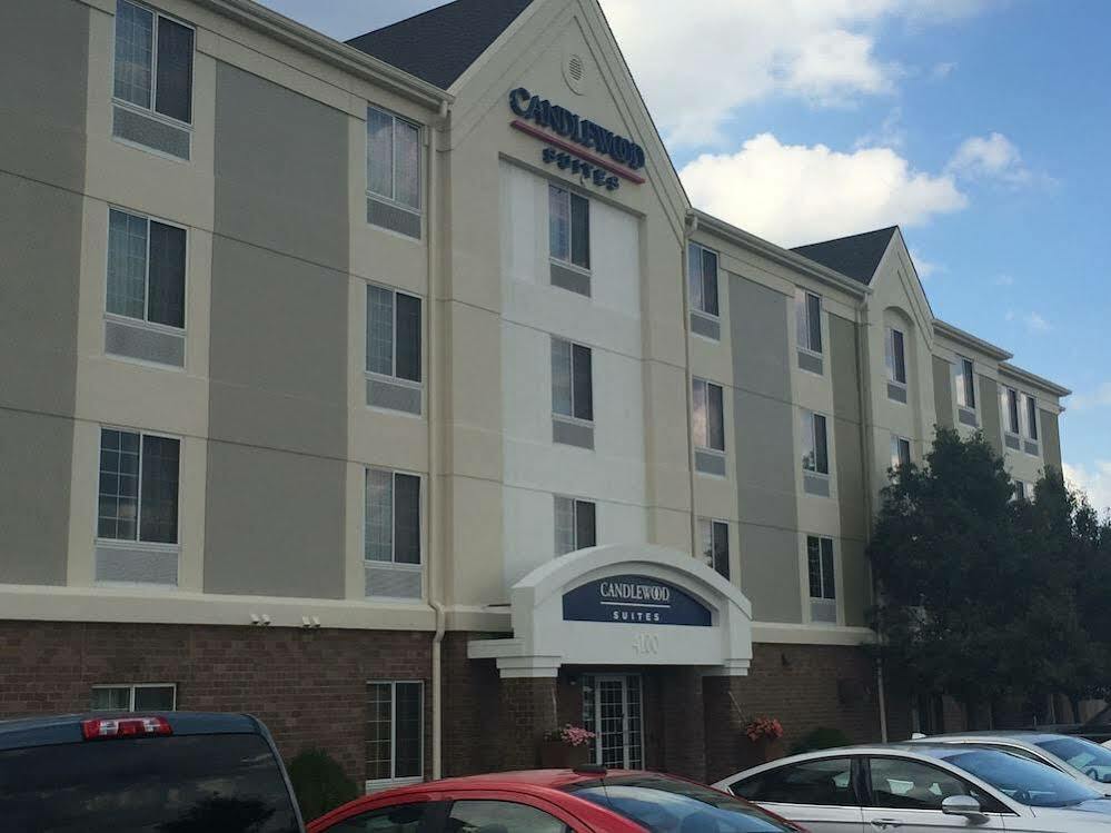 Candlewood Suites Lincoln By Ihg Zewnętrze zdjęcie