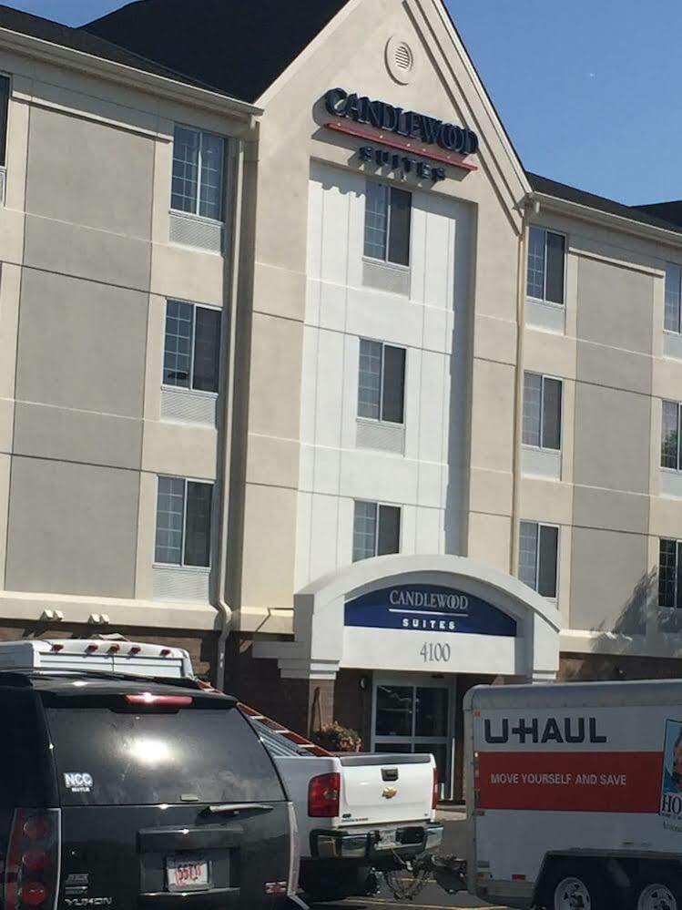 Candlewood Suites Lincoln By Ihg Zewnętrze zdjęcie
